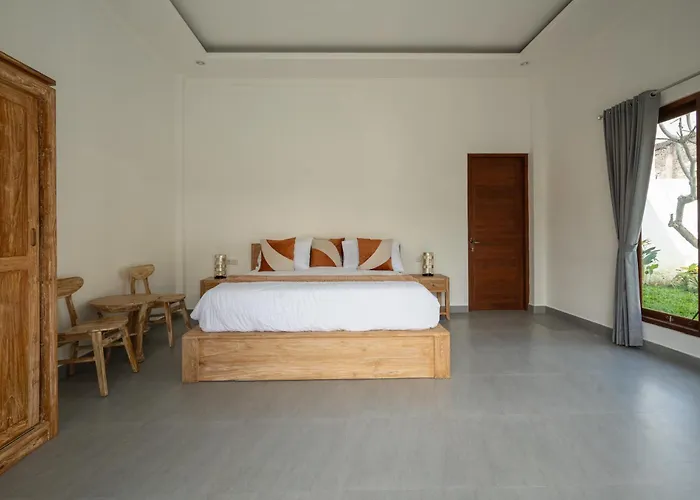 Beatrix Villa *